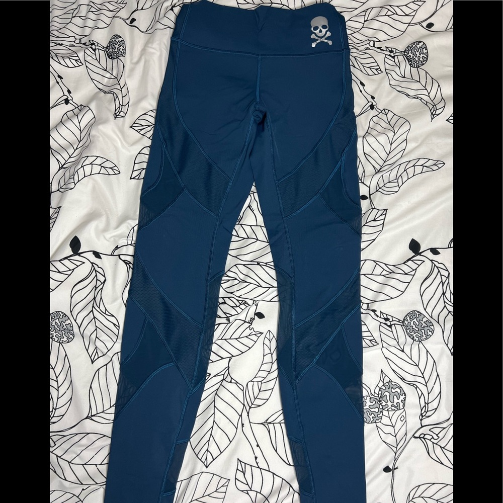 LULULEMON X SOULCYCLE Mesh Leggings!